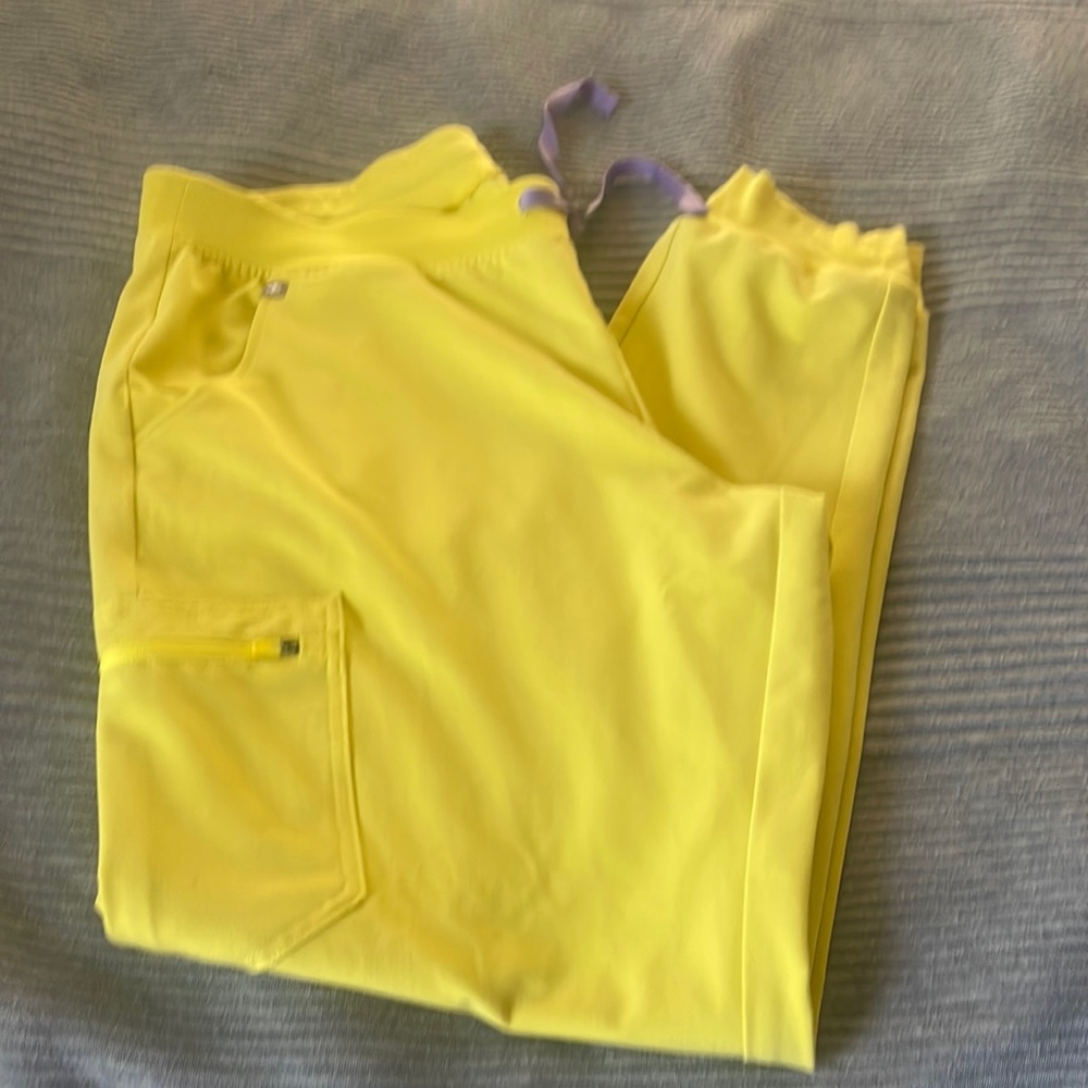 Figs jogger scrub pants